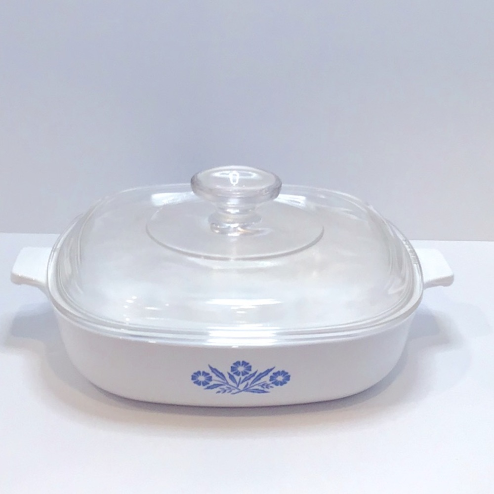 💚 Vintage Corningware Cassarolle Dish with Lid 9”